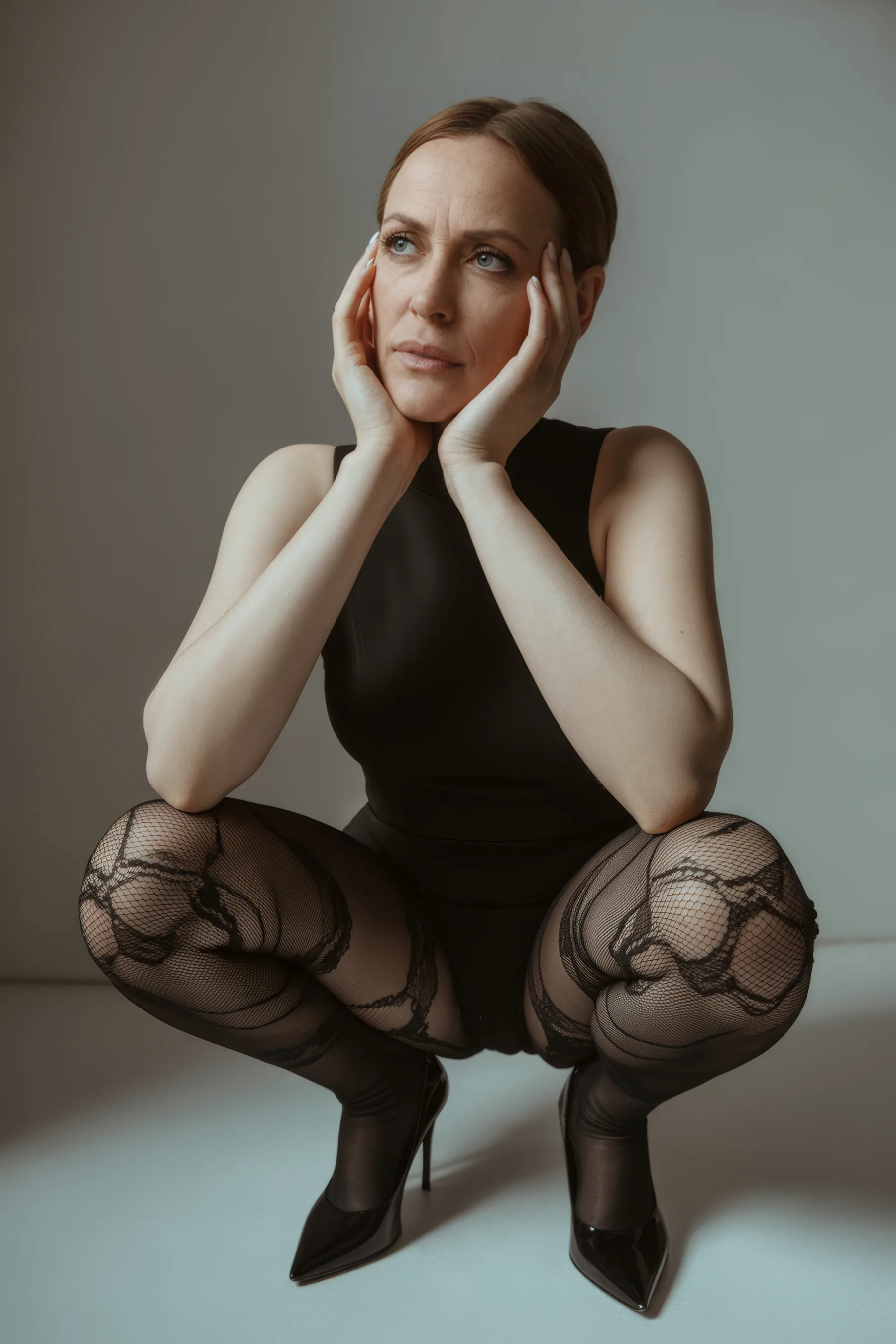 Headloom result for red studio portrait